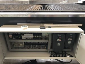 Hochleistungs-SS-Laser-Schneidemaschine vollständig geschlossene Art Computerbetrieb